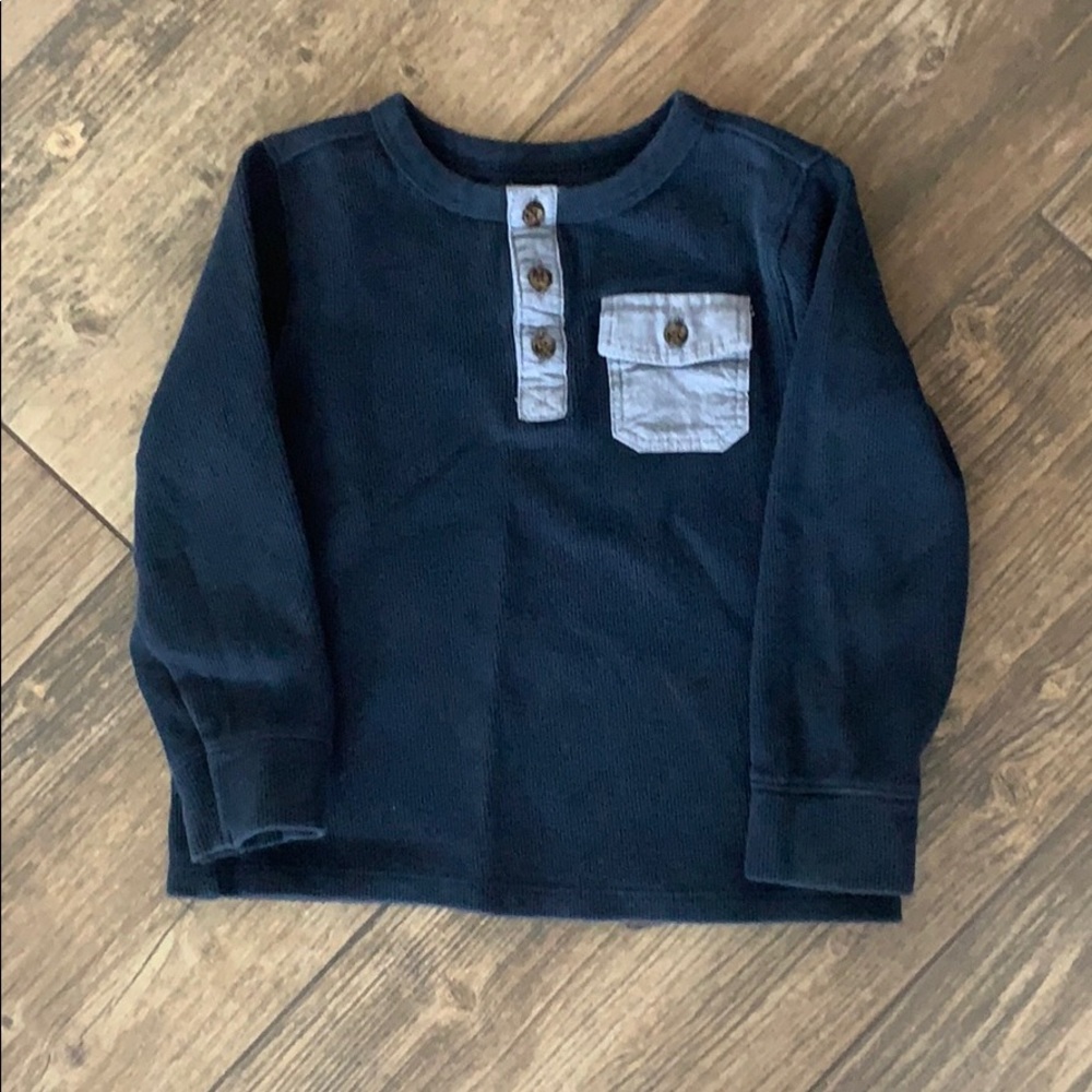 Boys old navy shirt